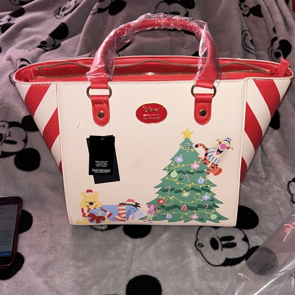 HP🎊🎊🎊🎊🎄Winnie the Pooh Christmas Satchel Purse
